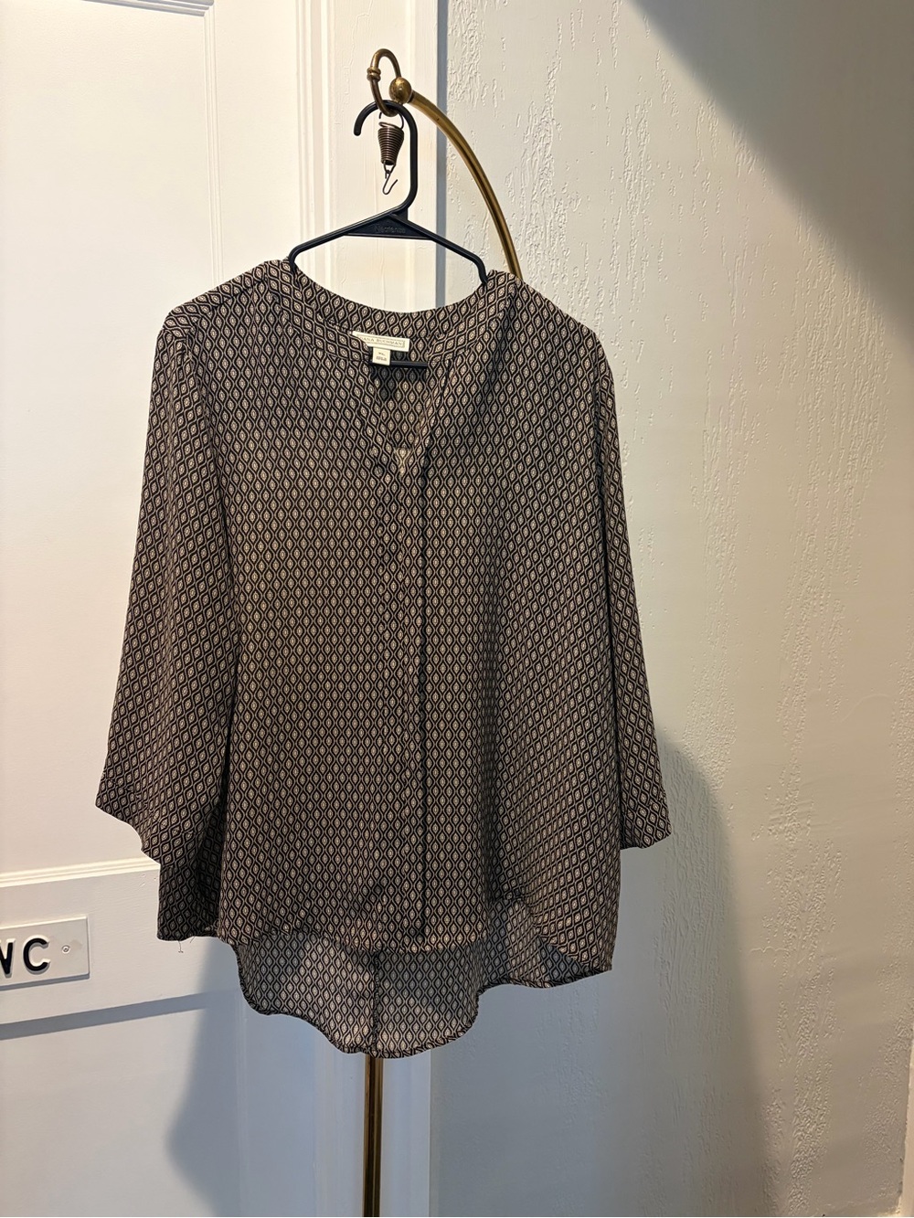 Women’s Lightweight Black and Cream Geometric Print Blouse